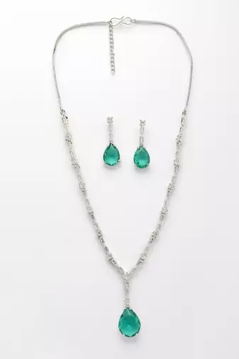  women's silver-plated green american diamond-studded handcrafted jewellery set
