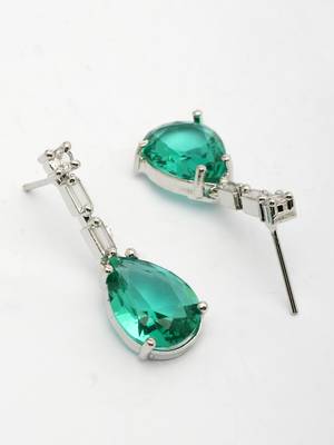  women's silver-plated green american diamond-studded handcrafted jewellery set 5