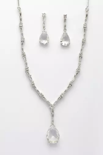  women's silver-plated white american diamond-studded handcrafted jewellery set