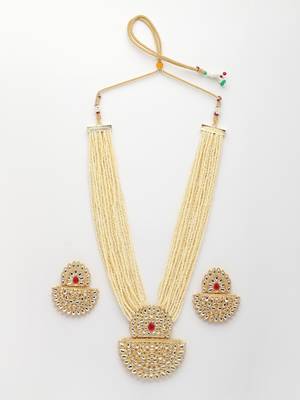  women's gold toned red stones & kundan studded jewellery set 4