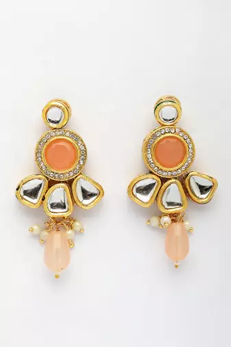  women peach stones with kundan studded long jewellery set