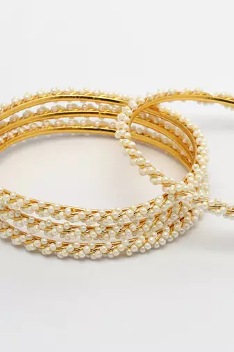  women set of 4 gold-plated pearls handcrafted traditional bangles