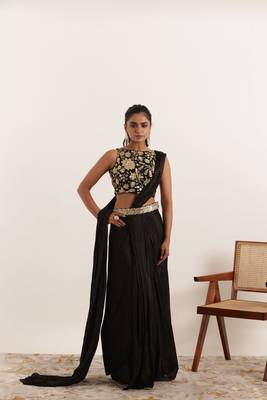 pre-stitched black pure silk saree 1