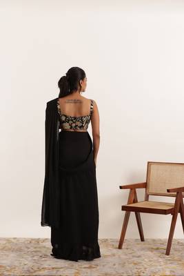 pre draped black ruffle saree 1
