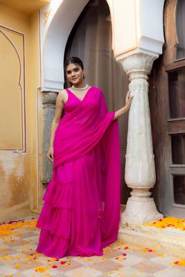 pre draped magenta pink ruffle saree 1