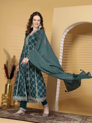Seagreen women embroidered lehariya printed anarkali kurta pant with dupatta set 3