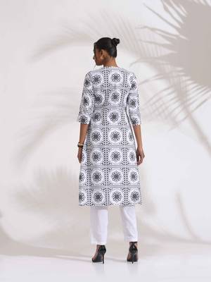 white cotton geometric print angrakha kurta set 2