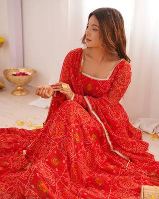 Red chiffon anarkali with bottom & dupatta 5