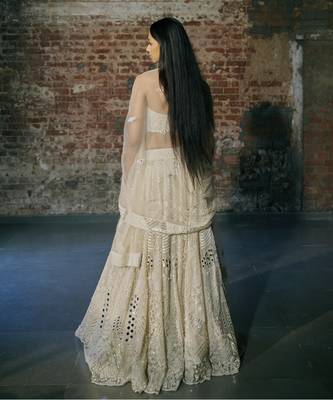 Ivory Swirl Lehenga Set Paird With Blouse And Dupatta 4