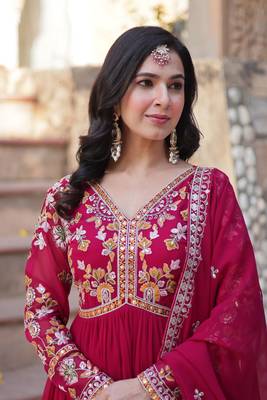 Pink georgette embroidered ceremonial gown with dupatta 4