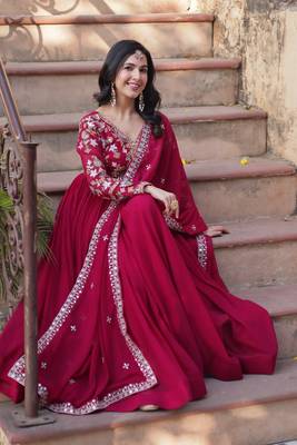 Pink georgette embroidered ceremonial gown with dupatta 6