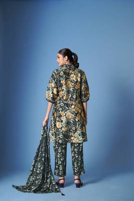 Beautiful black crepe silk kurta set with scarf for classy looks 2