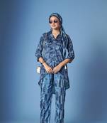 Beautiful blue crepe silk fabric kurta set with scarf for classy looks