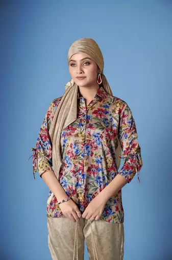 Beautiful grey crepe silk kurta set with scarf for classy looks