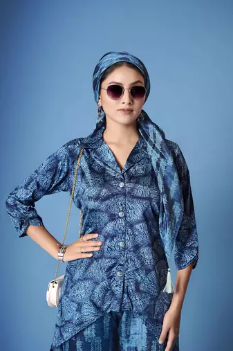 Beautiful blue crepe silk kurta set with scarf for classy looks