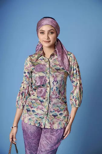 Beautiful purple crepe silk kurta set with scarf for classy looks