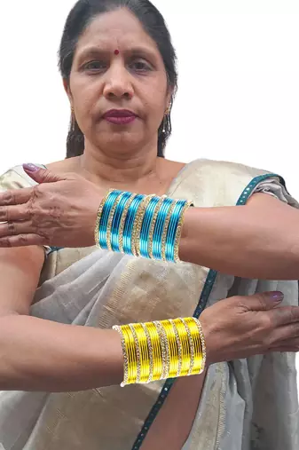 Brass multicolor  stone stud bangle combo