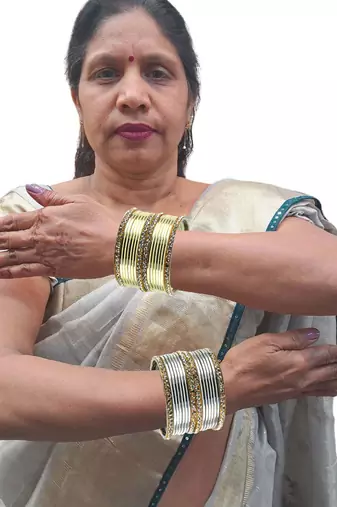 Brass multicolor  stone stud bangle combo