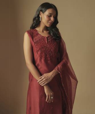 Red kurta set 4