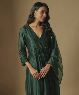 Green kurta set 4