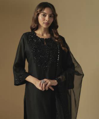 Black kurta set 4
