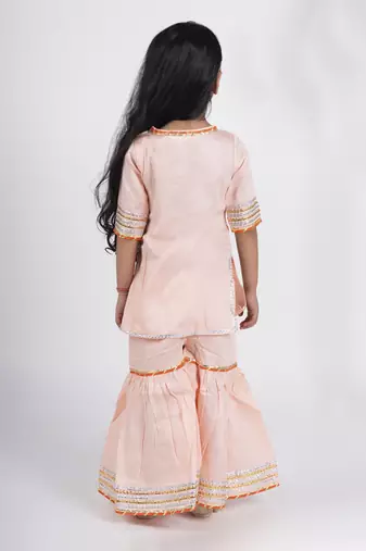 Girls peach kurta payjama set