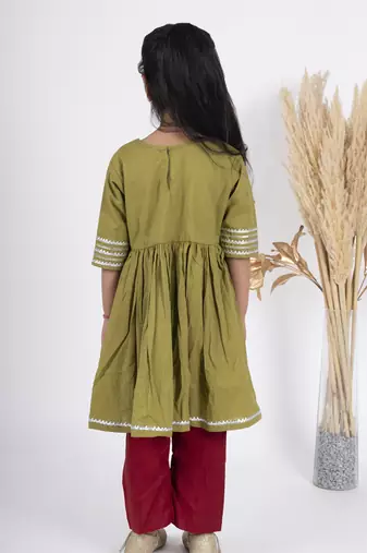 Girls yellow kurta payjama set