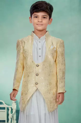 Off white kurta pajama with full jacket two pice set