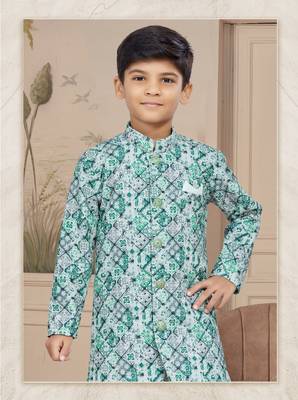 Off white havy  indowestern sherwani with  less work with fansy batton 2