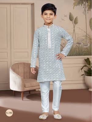Off white rayon full amrodery with stone and thread work chikankari kurta 1