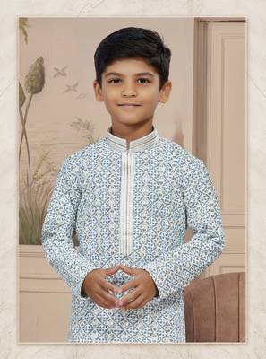 Off white rayon full amrodery with stone and thread work chikankari kurta 2