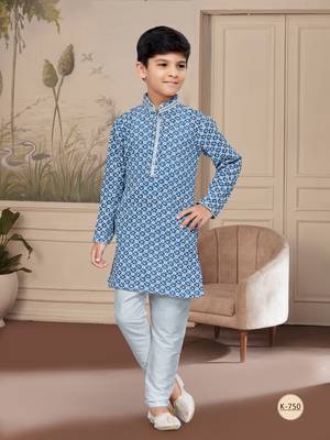 Off white rayon full amrodery with stone and thread work chikankari kurta 1