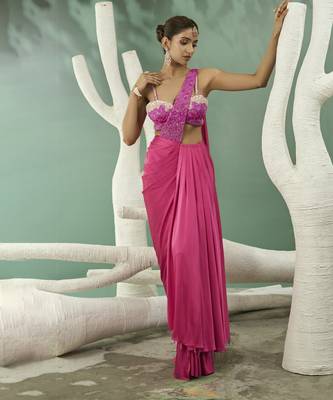 Fuschia pink ombre drape saree set 4