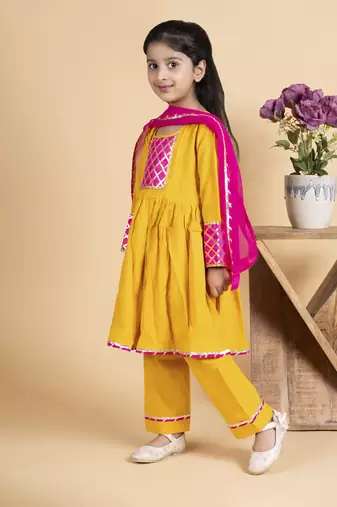Girls yellow kurta payjama set