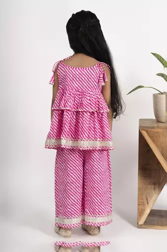 Pink girls leheriya coord set