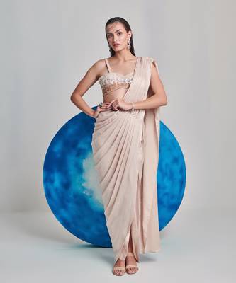 Ivory metallic foil hand pleated saree set 3