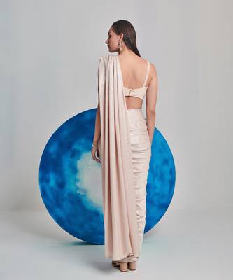 Ivory metallic foil hand pleated saree set 4