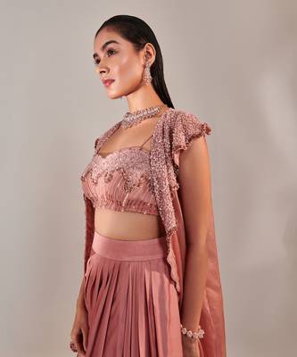 Salmon pink gradient colour embroidery skirt set 3