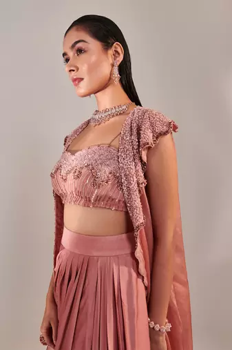 Salmon pink gradient colour embroidery skirt set