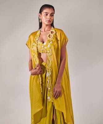 Yellow embroidery drape silk satin skirt set 4