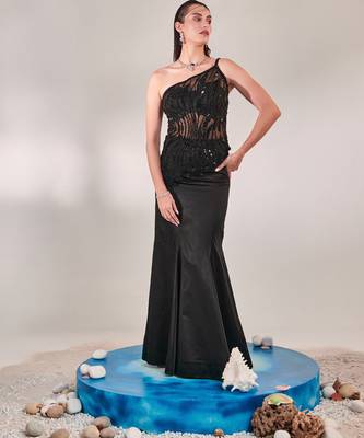 Black bustier and kalidar fitted skirt set 1