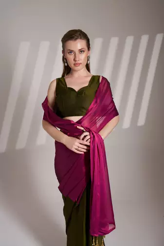 Pink solid fancy satin rangoli saree