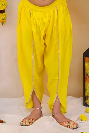 Kid1 veena velvet peplum set