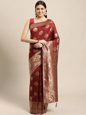 maroon banarasi silk blend jacquard woven golden zari butta saree with blouse piece 1