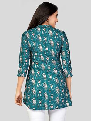  poly crepe printed short kurti 2