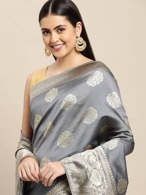 grey banarasi silk blend jacquard woven golden zari butta saree with blouse piece 2