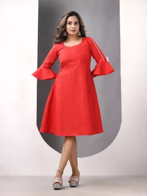 Red cotton solid fit & flared ethnic dress 1