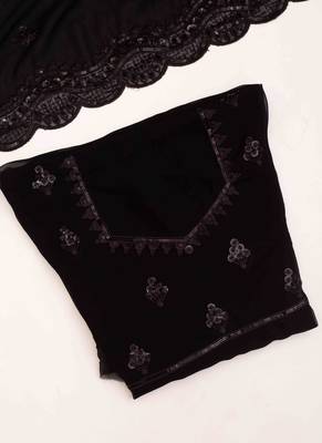 Balck georgette sequins embroidered saree 4