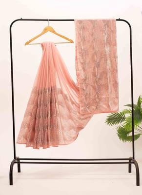 Sequined diamond pattern baby pink saree 3