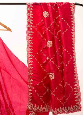 Rani pink gota patti embroidered saree 4